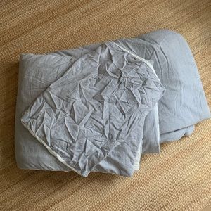 🌨️Hearth and Hand Comforter and Sham set (Twin)